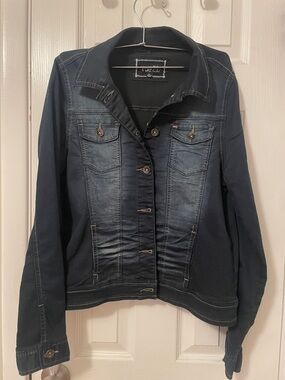 Rue21 Women's Navy Blue Denim-Style Jacket